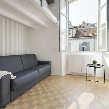 Hl Collection - Navigli, Duomo, Milan Apartment *