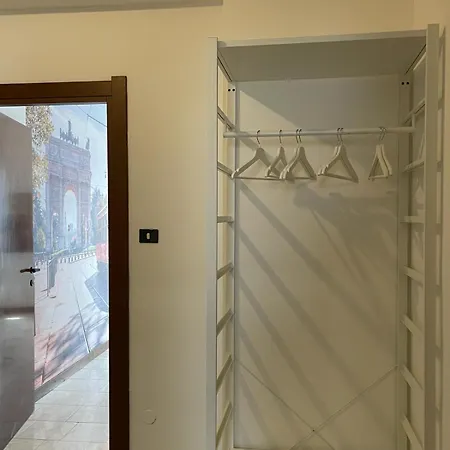 Tina41 Near Station,isola,corso Como,piazza Gae Aulenti