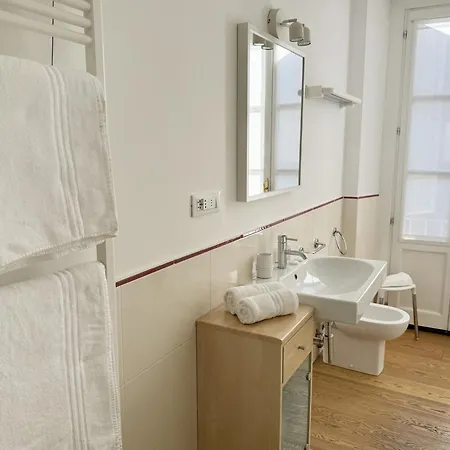 Joivy Cosy Ticinese Retreat 1-bed Flat Near The Duomo Apartment