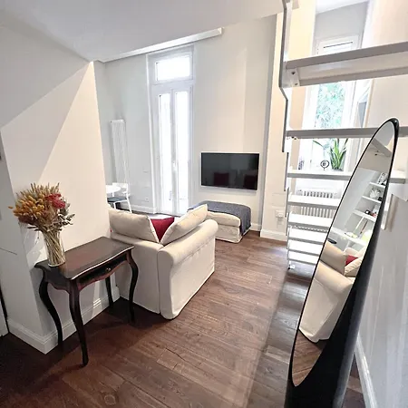 The Boutique Houses - Pt. Romana With Private Garden Appartement *