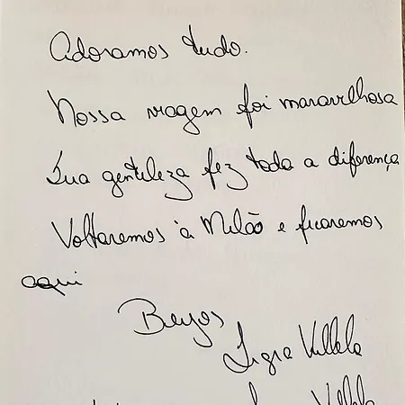 Lily Pads -elegant Apartment- In The Center Apartmán