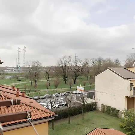 Santa Giulia - 15 Minutes From Centre Milánó