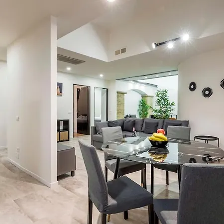 Comfortable 3 Bedrooms Few Steps From Duomo * Milán