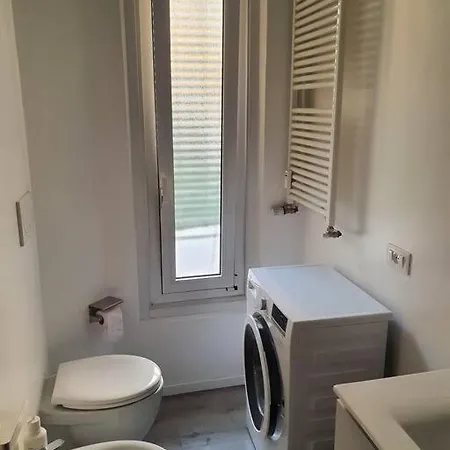 Apartmán All'isola Con Terrazzo Milán