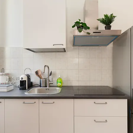 C. Buenos Aires - Stazione *