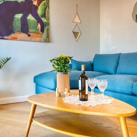 Spacious Penthouse With Panoramic Terrace - 20 Minutes From San Siro & Duomo Milan