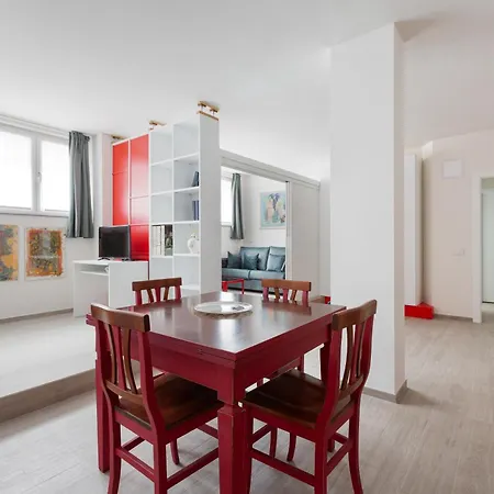 Guesthost - Spacious - 1,4km From Corso Buenos Aires * Milan