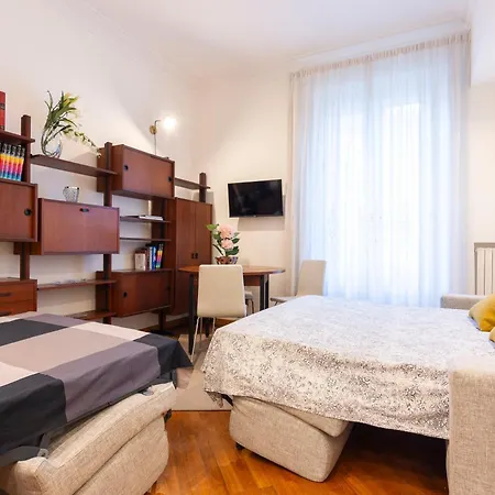 Guesthost - Casa Mimosa Апартаменты Милан