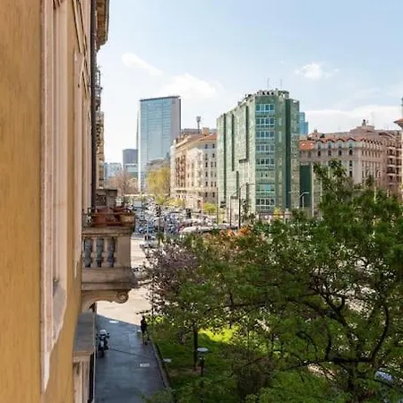 Hacca Collection - Buenos Aires & Station 1br