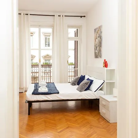 Picasso - Spacious Exclusive Milan