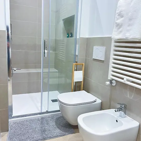 The Boutique - Hebrew Quarter