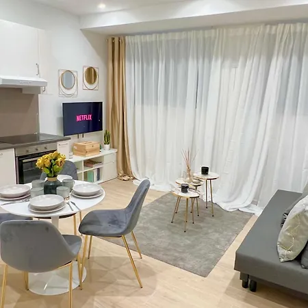 The Boutique - Hebrew Quarter