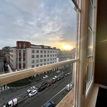 New Wonderful Bilo With Walk-in Closet From Moscova Apartament Mediolan