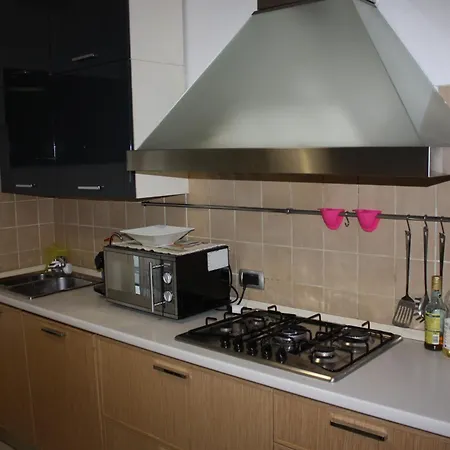 شقة Elegante Trilocale *