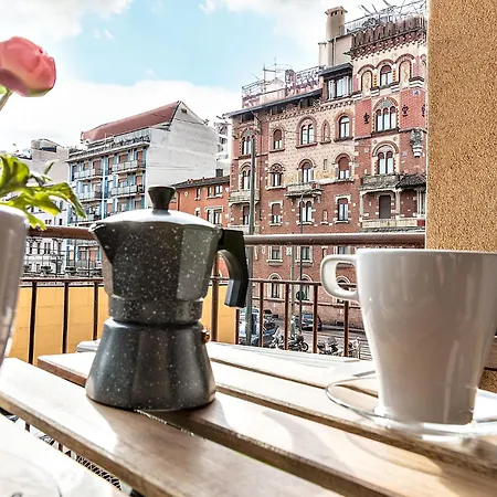 Dehomes - Sempione Exclusive Milán