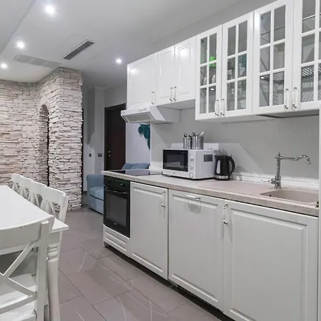 Italianway - Foro Buonaparte 68 * Milano