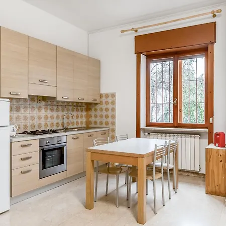 Appartement Vibe - Relax House In Navigli