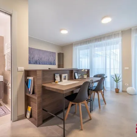 Stilicone 15 - Luxury Apt 3d Apartment Milan