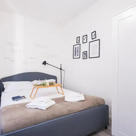 Compact&charming Porta Venezia Appartamento *