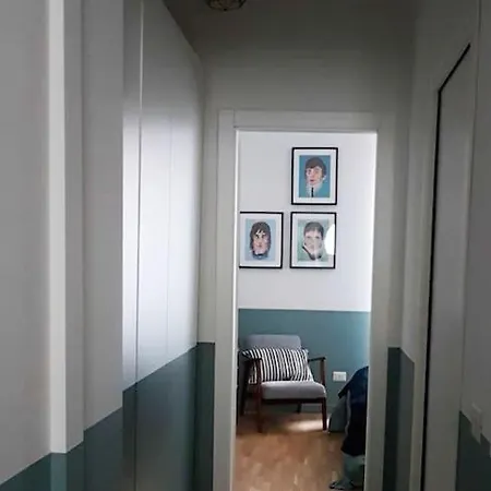 Apartament New Elegant Flat 3 Min From Station. Mediolan