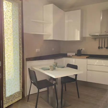 Apartment Hospitami - 15 Min Duomo Milan