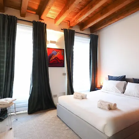 Primopiano - Zumbini Apartament *