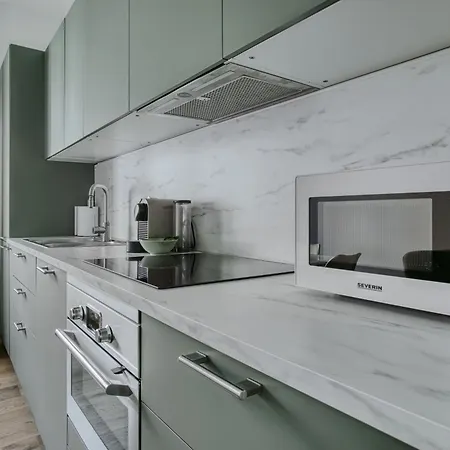 Zara - Station - 10' Duomo - San Siro 밀라노