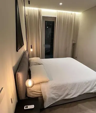 Daire Duca Dei Navigli - Luxury In