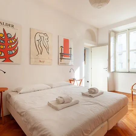 Comodo Nel Centro Storico Di - San Vincenzo *