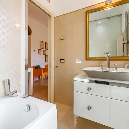 Holiday home Milano-trilocale Centrale Con Vasca Idromassaggio *