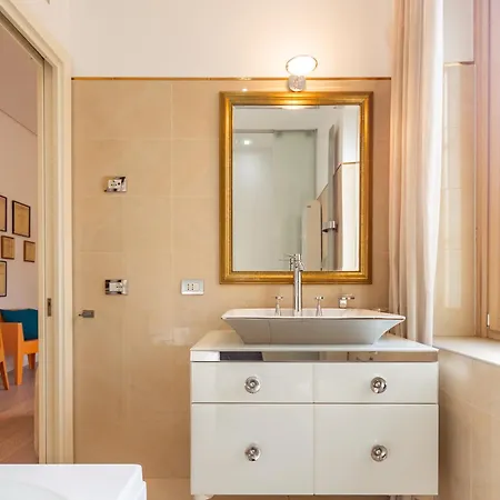 Holiday home Milano-trilocale Centrale Con Vasca Idromassaggio Milan
