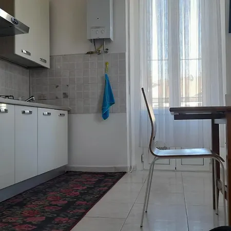 Apartament Duomo Bocconi Navigli Mediolan