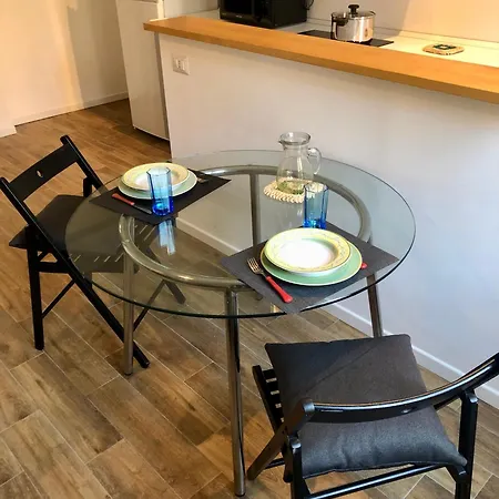 Apartament Santa Giulia - 15 Minutes From Centre Mediolan
