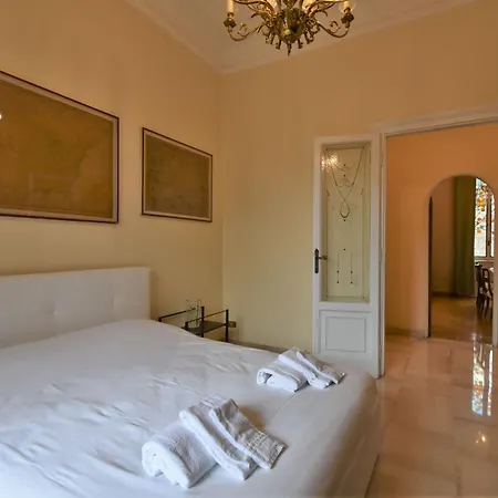 Aspromonte Garden House By Interhome