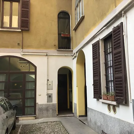 Apartman Silent Flat Between Duomo And Navigli