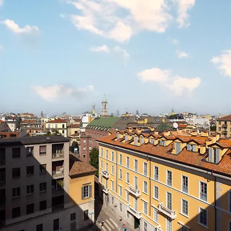 公寓 Black & White Vista Duomo 400 Metri 米兰