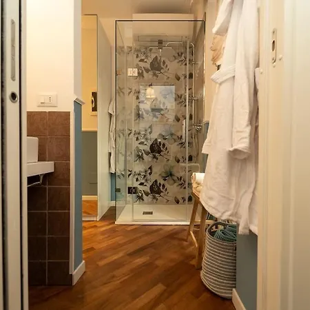 Ma Petite Bleu ميلان