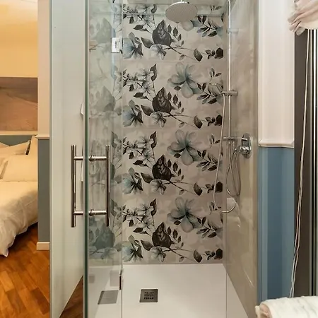 Ma Petite Bleu ميلان