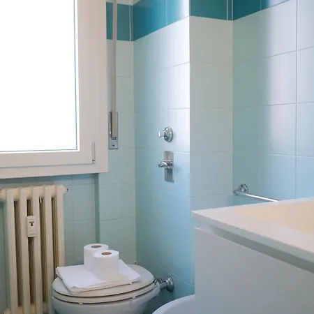 Orea Spiti - The Urbanite Apartament *