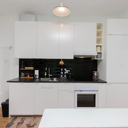 Vivimihome Fiordalisi A Pochi Passi Dalla Metro