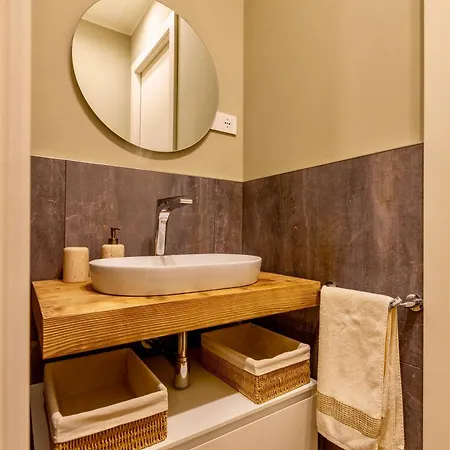 Urban Luxury - Bright And Central * Milano