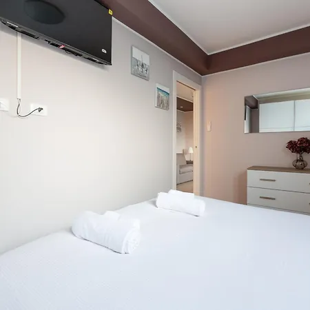 Guesthost - Affori M3 Modern And Cozy Appartamento Milano