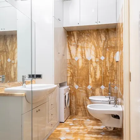 Elegante Bilocale In Montenapoleone - Brera *