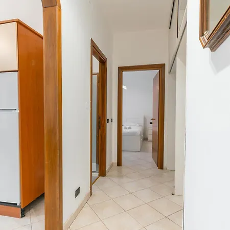 [ihost Apartment] - De Andreis 11 Appartement *