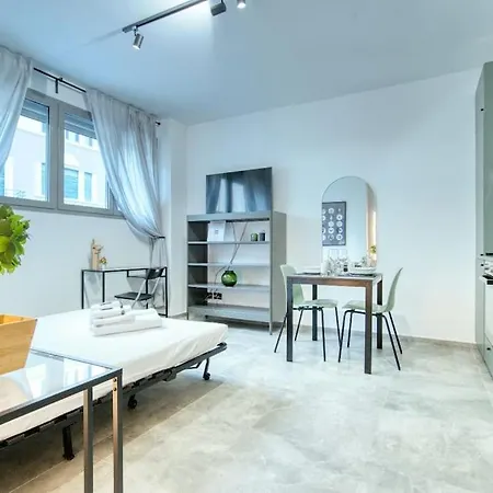 Apartment Vallarsa 10 - Interno 03 Milan