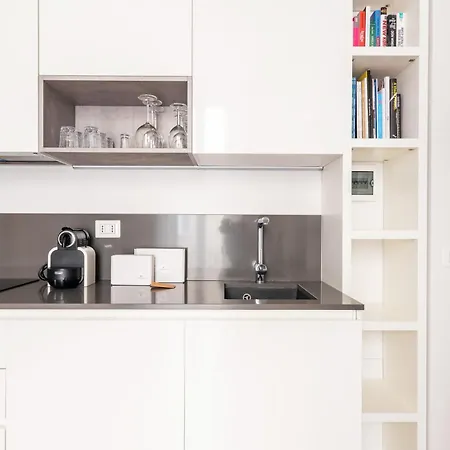 Apartment Nuovo Bilocale Appena Ristrutturato Vicino Darsena Milan