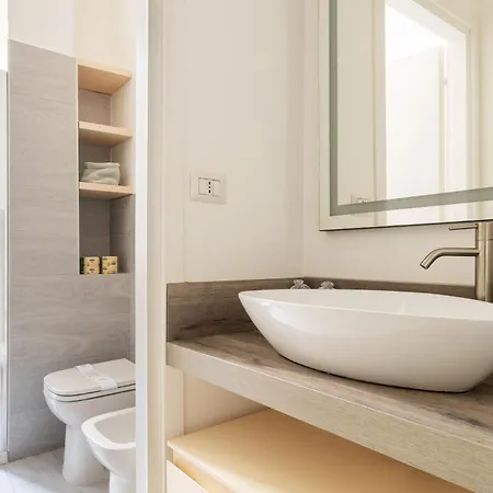 Nuovo Bilocale Appena Ristrutturato Vicino Darsena Apartment Milan