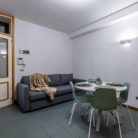 Close To Duomo Lovely City Center Flat Apartmán Milán