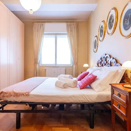 Italianflat - Tolstoi M4 - Large 1 Bedroom Balcony Appartamento