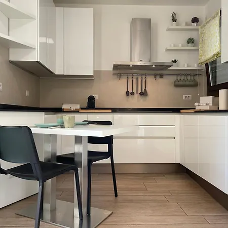 Hospitami - 15 Min Duomo 아파트 *